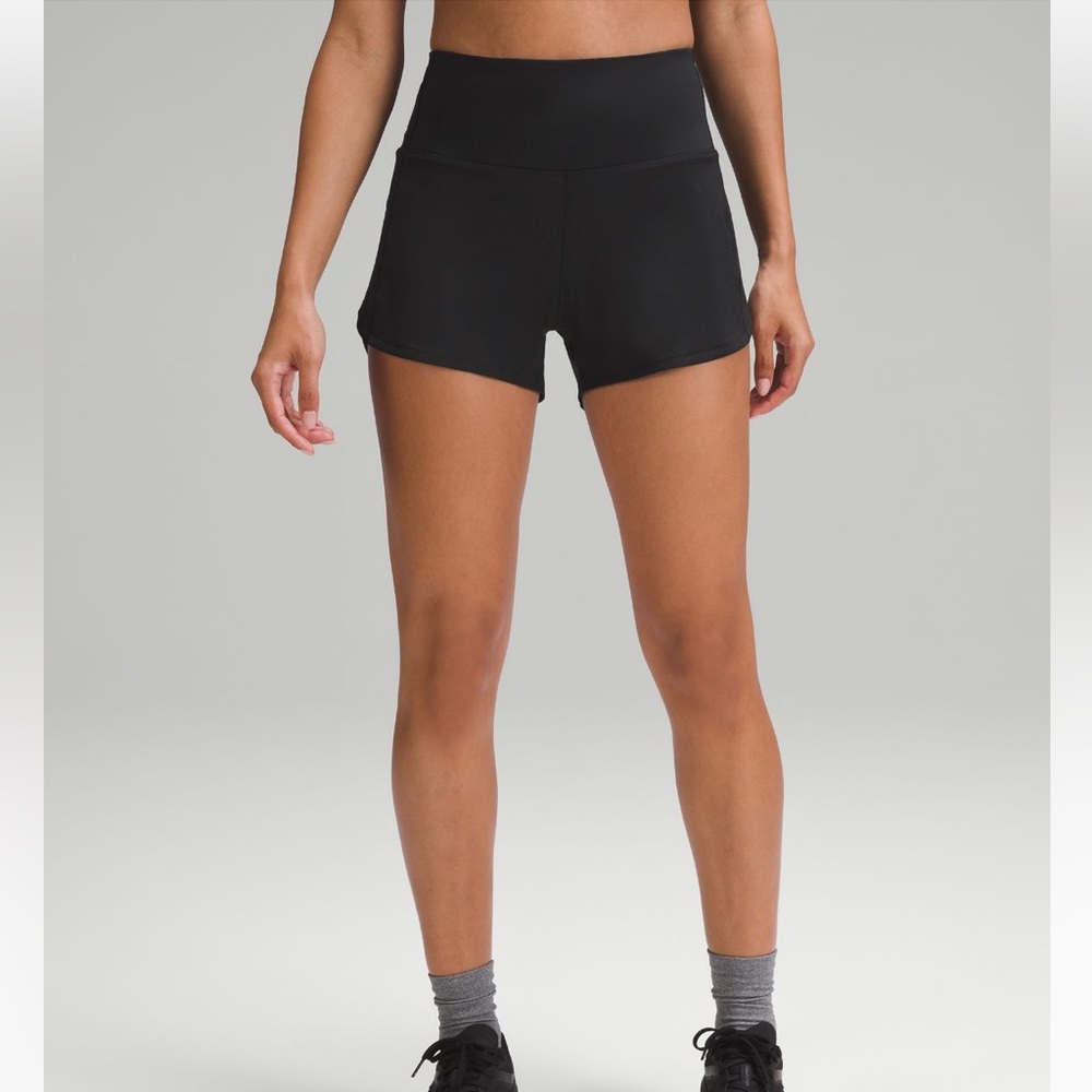 Lulu track that high rise short
